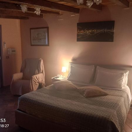 Suite Felix Fiumicino Exterior photo